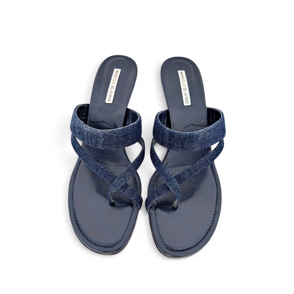 Manolo Blahnik Blue Susa Denim Low Kitten Heel Open Toe Sandals EU 40 Authentic
